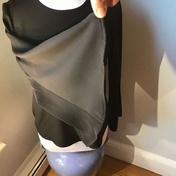 Premise Split Angel Sleeve Blouse, XS, Black - Picture 11 of 15